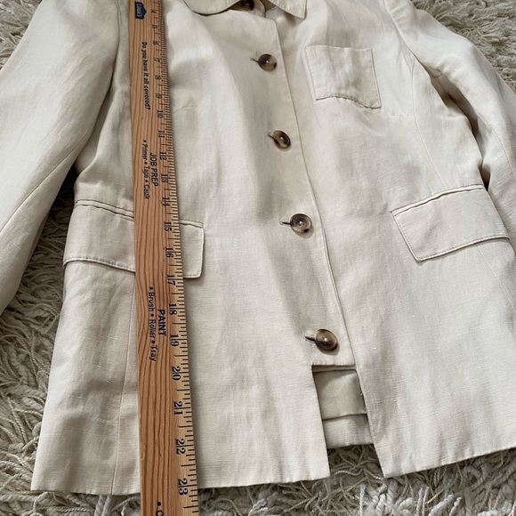 Isaac Mizrahi, Womens Button Up Blazer with Padded Shoulders - Picture 6 of 16